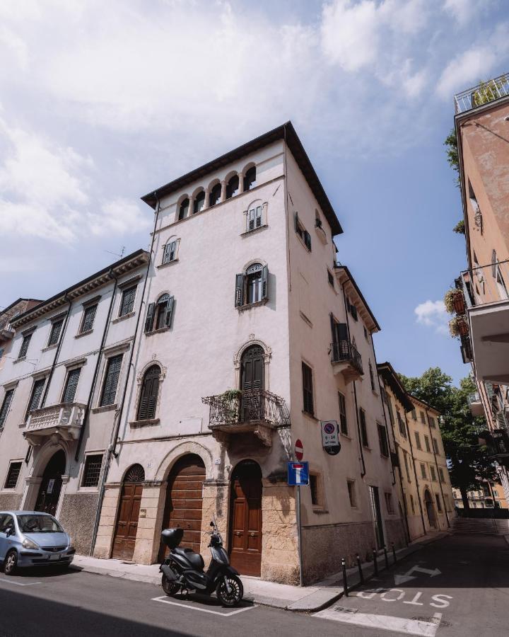 Residenza Roccamaggiore Vérone Extérieur photo