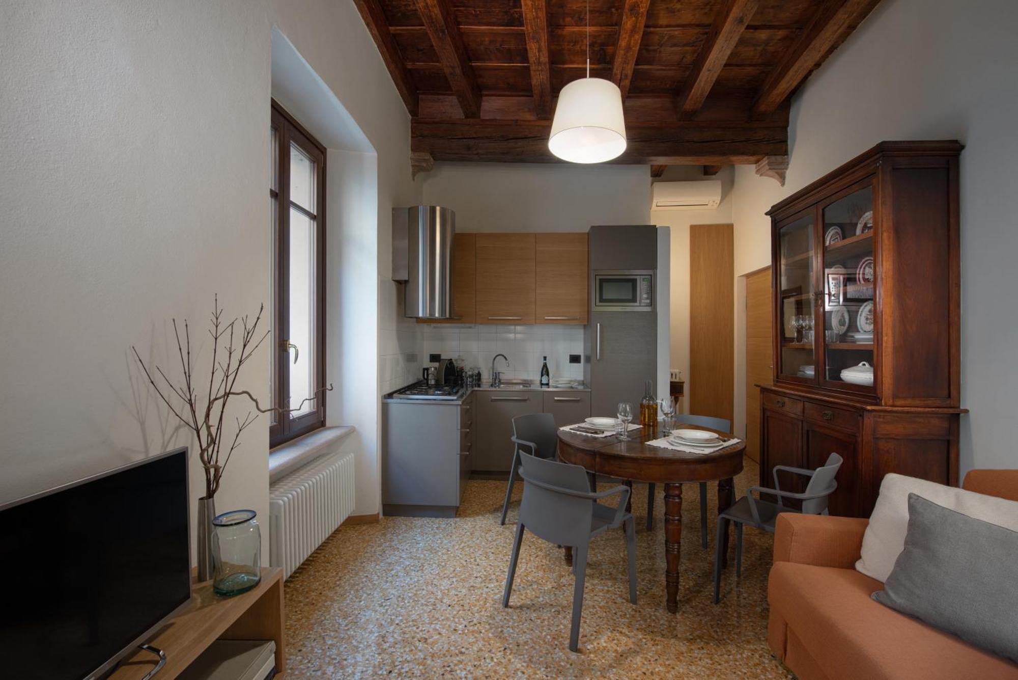Residenza Roccamaggiore Vérone Extérieur photo