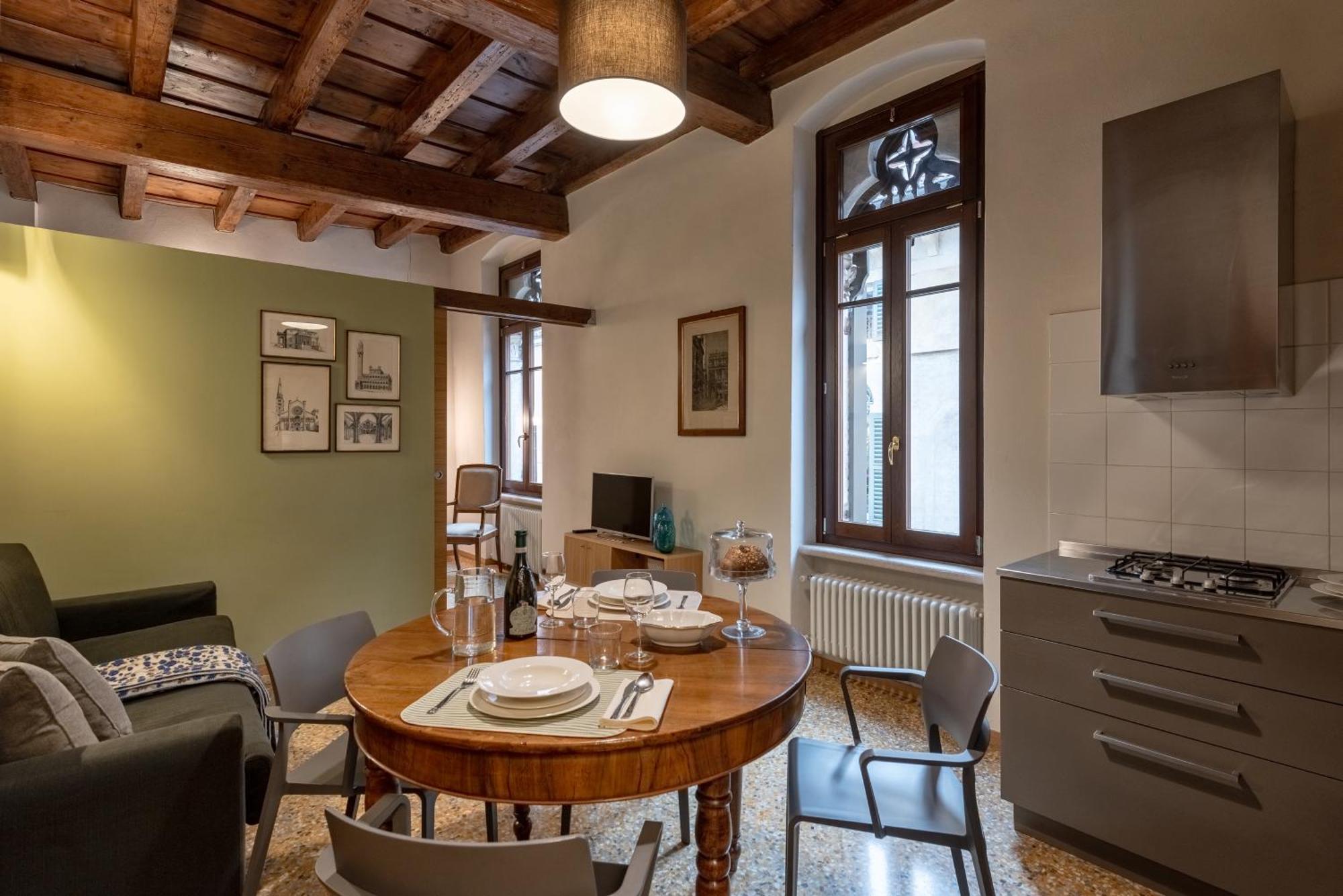 Residenza Roccamaggiore Vérone Extérieur photo