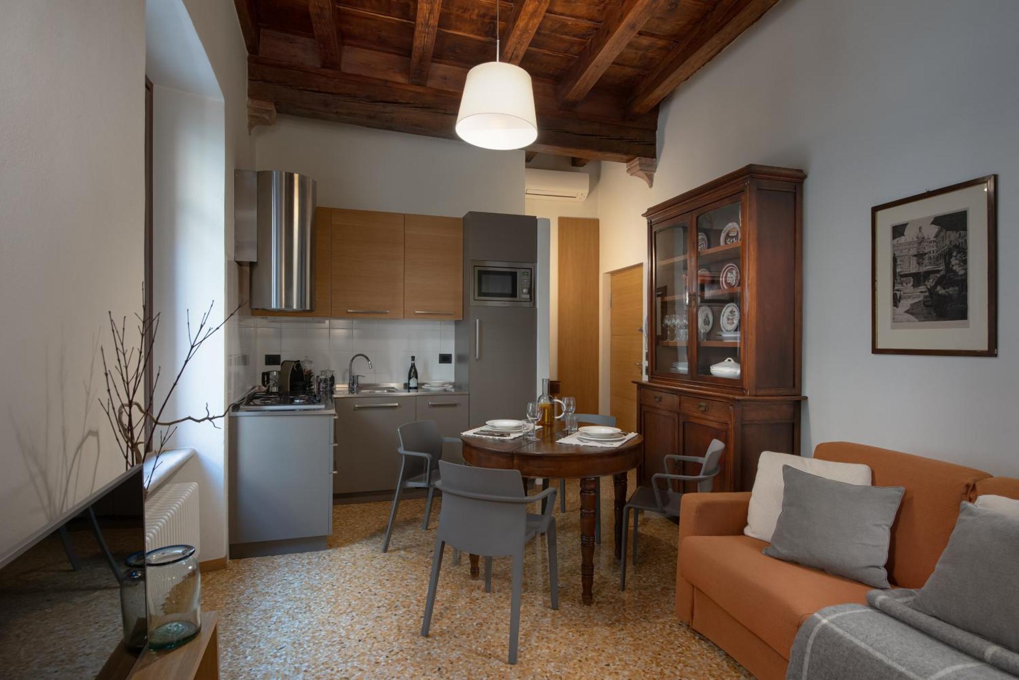 Residenza Roccamaggiore Vérone Extérieur photo